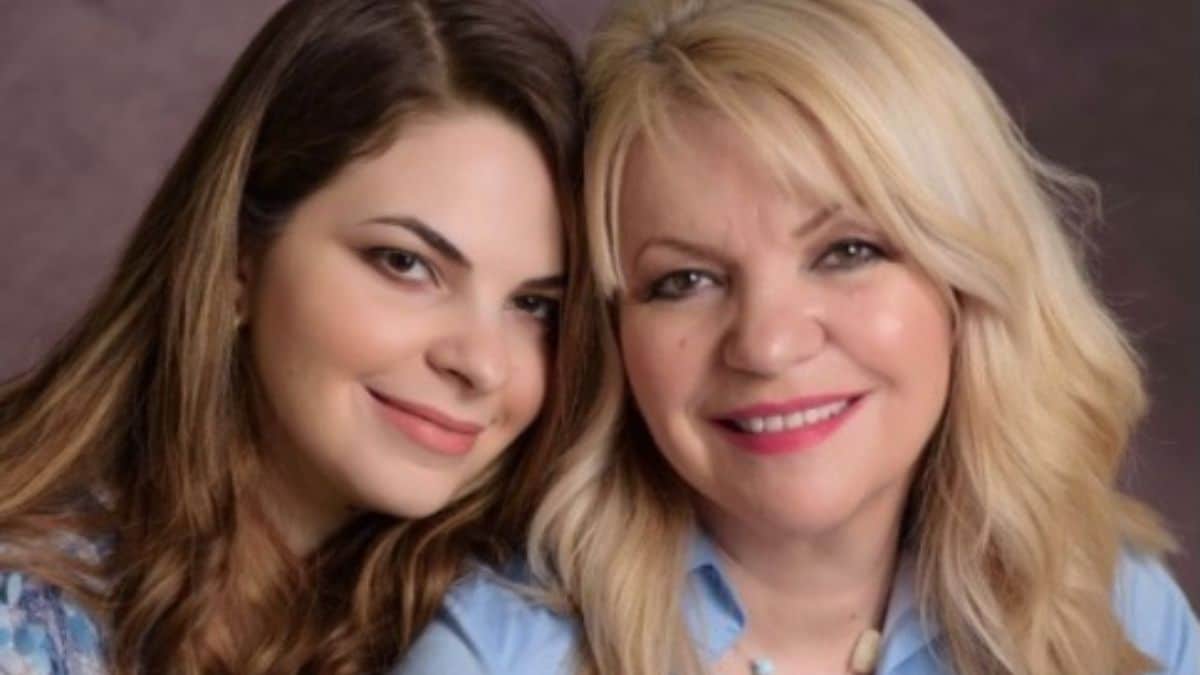 10 μυστικά ομορφιάς από την make- up artist των επωνύμων Καίτη Τομαζίνου