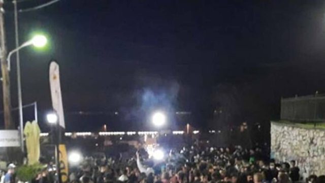 Πάτρα: “Έσπασαν” το lockdown και έκαναν το δικό τους καρναβάλι όλη νύχτα – Μεγάλες εικόνες συνωστισμού (video)
