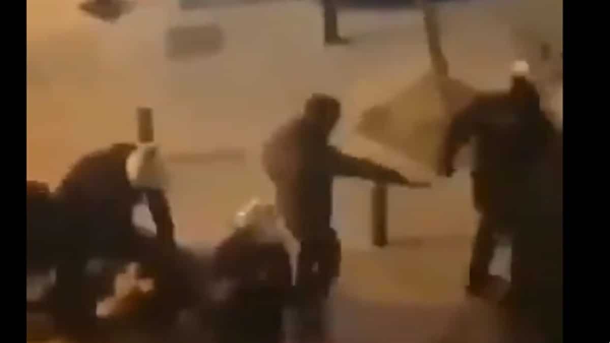 Νέα Σμύρνη: Σοκ με καταγγελία 18χρονης – «Σου αρέσει, πουτ@ν@; «Πάμε στο στενό να σε γ….»