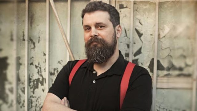 Σοκάρει η αποκάλυψη του Σπύρου Γραμμένου: “Στα 13 μου χρόνια δέχθηκα κακοποίηση από οικογενειακό φίλο” (video)