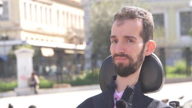 Στέλιος Κυμπουρόπουλος: Χαμός με την ψήφο κατά των αμβλώσεων – Η απάντησή του