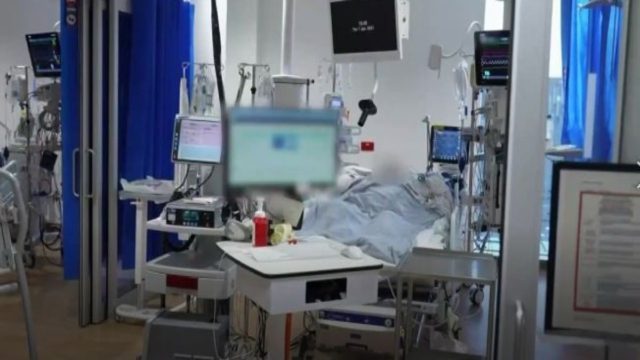 Κορωνοϊός: «Πολεμικό» σκηνικό στα νοσοκομεία της Αττικής – 7 κρεβάτια ΜΕΘ σε όλο το Λεκανοπέδιο (Video)