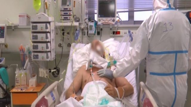 Κορωνοϊός: Σοκαριστικές εκτιμήσεις λοιμωξιολόγων – «Πιθανόν 100 θάνατοι & 3.000 κρούσματα ημερησίως» (Video)