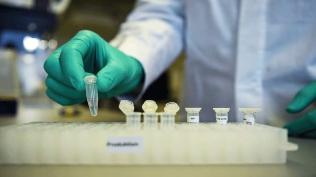 Κορωνοϊός: «Εμφύλιος» στους λοιμωξιολόγους – Οι απαντήσεις-καρφιά Γιαμαρέλλου και Γκάγκα στην Κοτανίδου (Video)