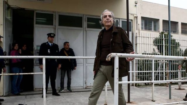 Δεν λυγίζει ο Δημήτρης Κουφοντίνας: “Συνεχίζω την απεργία πείνας μέχρι τη δικαίωση του αιτήματός μου”