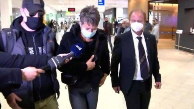 Survivor: Εξαφανίστηκε ο Κρις από το αεροδρόμιο για να μην τον πιάσουν οι κάμερες