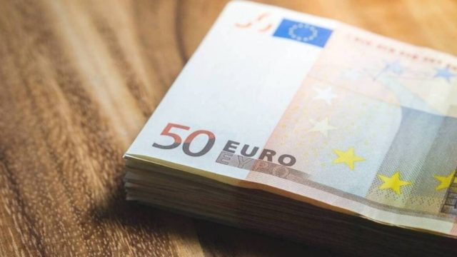 Βροχή από χρήματα σήμερα (22/03): Ποιοι θα δείτε λεφτά στους λογαριασμούς σας;