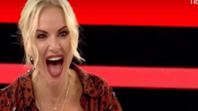 Παίκτης… γονάτισε τη Μπεκατώρου από το γέλιο – «Το χύσω το βλέπω στο τέλος…» (ΒΙΝΤΕΟ)