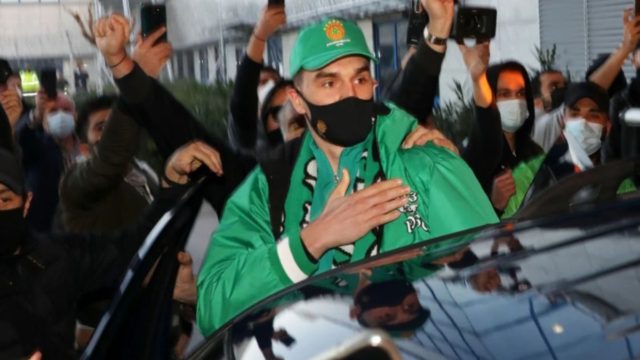 «Ντου» Χεζόνια σε πασίγνωστη Ελληνίδα παρουσιάστρια – Τον… πρόδωσε το Like στο Instagram (ΦΩΤΟ)