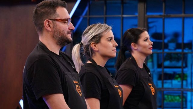 MasterChef 5: Το θρίλερ της ομαδικής δοκιμασίας, τα «καρφιά» και η αποχώρηση