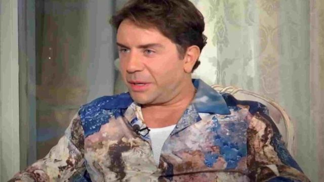 Γιώργος Μαζωνάκης: «Μπήκα σε ψυχιατρείο για να πάρω αναβολή από τον στρατό!»