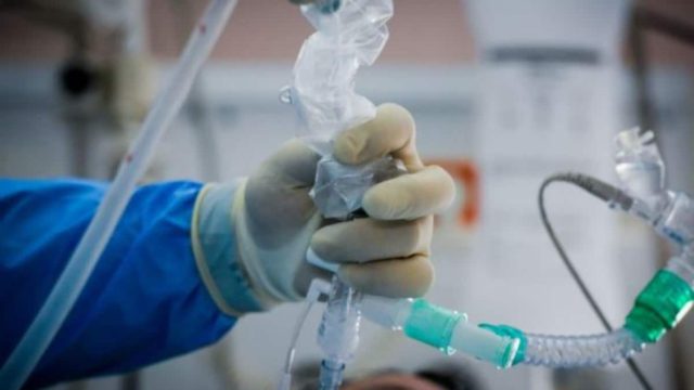 «Αν ανοίξουμε, ετοιμαστείτε να γίνουμε Μπέργκαμο» – Δραματική προειδοποίηση για την άρση του lockdown