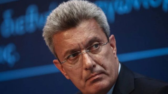 «Κόλαση» με Χατζηνικολάου – «Πλακώθηκε» όλη η Ελλάδα για αυτόν – Απάντησε έξαλλος: «Είσαι άθλιος»