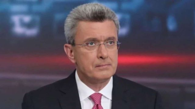 Άσχημα νέα για τον Νίκο Χατζηνικολάου – Έμπλεξε άσχημα – Δείτε τη φωτογραφία!