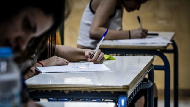 Πανελλαδικές Εξετάσεις: Από σήμερα οι αιτήσεις αποφοίτων – Τα δικαιολογητικά και η διαδικασία (Video)