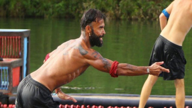 Survivor 4: «Τους το ξύριζα και μετά το έτριβα με ενυδατική κρεμούλα…» – Η απάντηση Κονδυλάτου για το επίμαχο σημείο των γυναικών