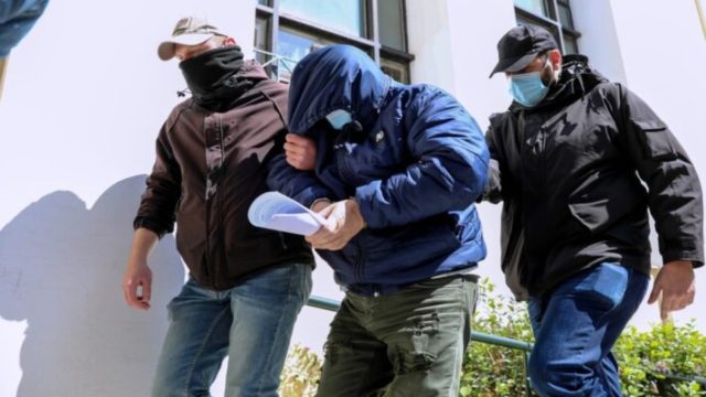 Ριφιφί στο Ψυχικό: «Τρίτο πρόσωπο μετέφερε το DNA μου» – Τι υποστήριξε ο 58χρονος στην απολογία του
