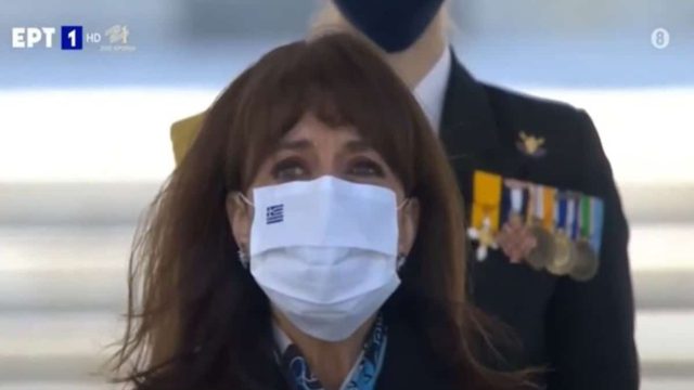 25η Μαρτίου: Η συγκίνηση της Κατερίνας Σακελλαροπούλου την ώρα της παρέλασης