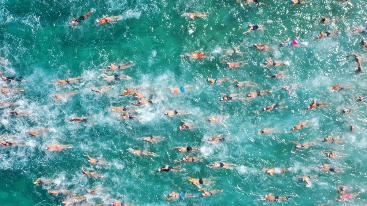 Λαμπαδηδρομία για τα 10 χρόνια Spetses Mini Marathon και τα 200 χρόνια από την Ελληνική Επανάσταση