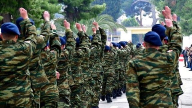 Στρατιωτική θητεία: Πότε τίθεται σε ισχύ η τρίμηνη αύξηση – Που θα ισχύει η 9μηνη θητεία