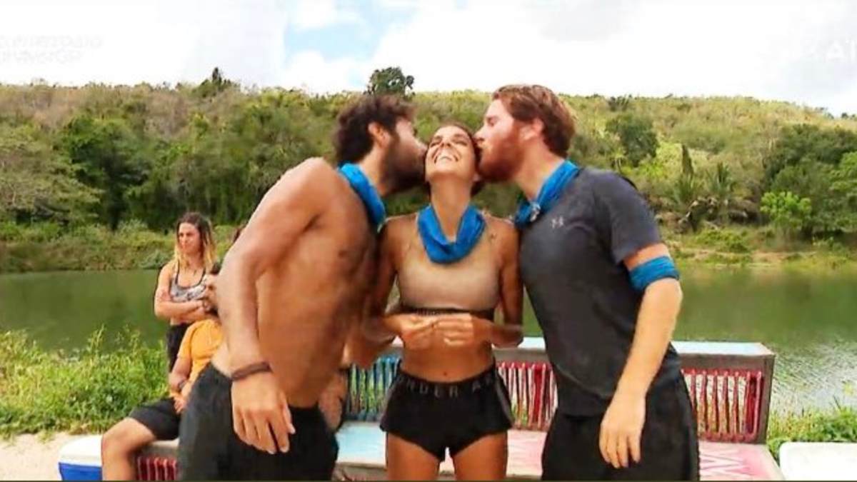 Survivor 4: Η νίκη του αιώνα – Νικήτρια με μόνο τρεις παίκτες η μπλε ομάδα