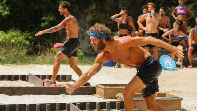 Survivor 4: Δε γλίτωσε από τα «νύχια» του Τζέιμς – Πρώτος υποψήφιος προς αποχώρηση ο Κρις