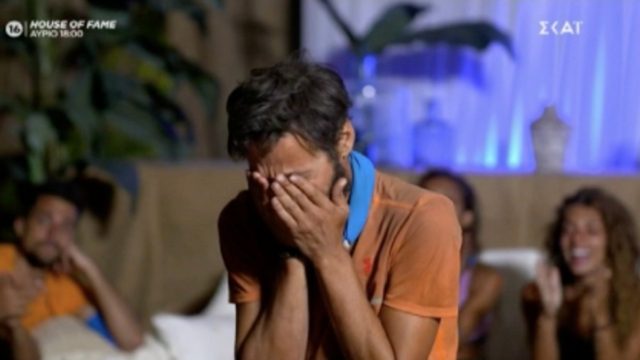 Survivor 4: Πλάνταξε στο κλάμα όλη η μπλε ομάδα – Το μήνυμα των παιδιών του Καλίδη τους «γονάτισε»