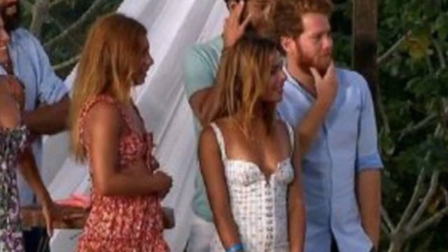 Φωτογραφία ΕΠΟΣ από το πάρτι του Survivor – Η κάμερα έπιασε δύο παίκτες να…