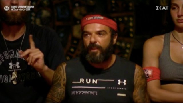 Survivor 4: Άγρια επίθεση «Κόκκινων» σε Τζέιμς – «Η κωλοτούμπα του αιώνα, γελάει όλη η Ελλάδα»