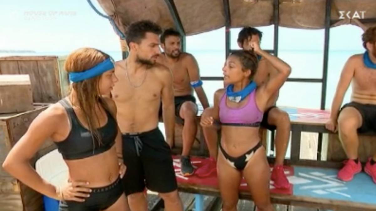 Survivor 4: Απίστευτο σκηνικό στο αγώνισμα – Ο Σάκης κοίταζε επίμονα την Ελευθερία… και η Μαριαλένα παρακολουθούσε
