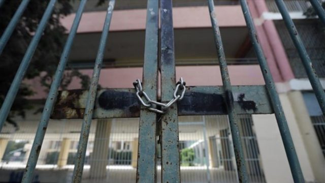 Lockdown: “Αν παραταθεί το σχολικό έτος θα είναι για δύο εβδομάδες” – Τι θα γίνει με τις πανελλαδικές