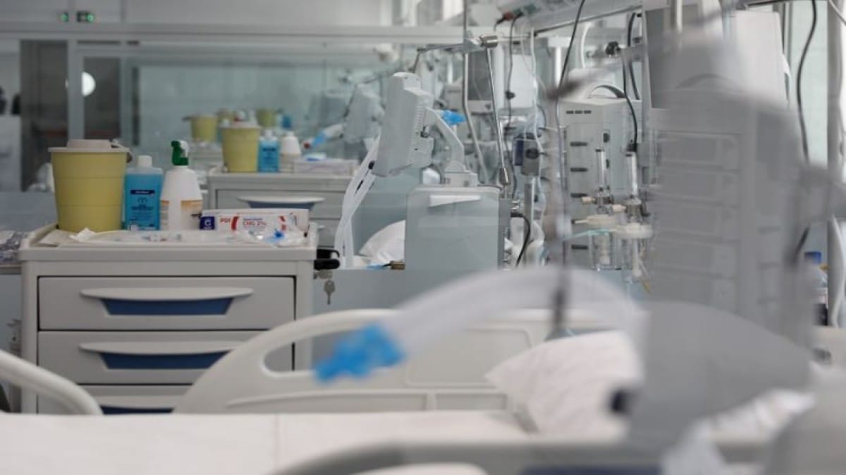 Οικογενειακή τραγωδία στη Θήβα: Πέθανε από κορωνοϊό και η μητέρα της 16χρονης Μαργαρίτας