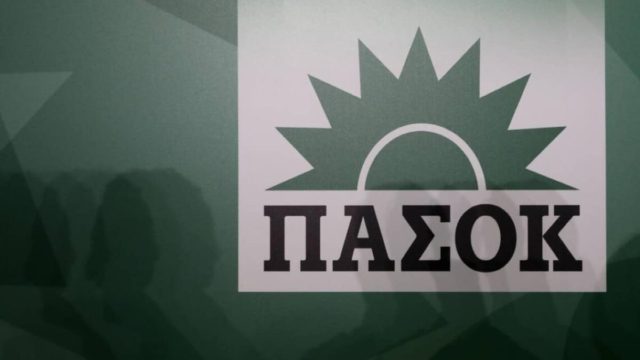 Θρήνος στο ΠΑΣΟΚ: Πέθανε ο Γιάννης Ραγκαβάνης