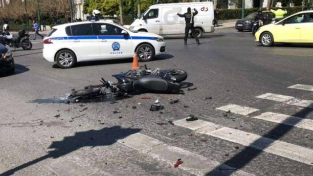 Τροχαίο έξω από τη Βουλή – Συγκινούν τα άτομα που έλαβαν την καρδιά του άτυχου Ιάσωνα: “Έχουμε μια δεύτερη ευκαιρία στη ζωή”