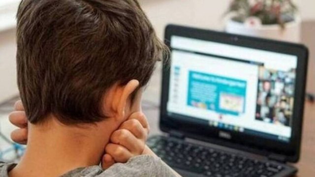 Voucher 200 για λάπτοπ και τάμπλετ: Αυτοί είναι οι δικαιούχοι – Πότε θα καταβληθεί