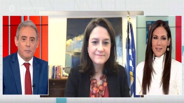 Απίστευτο: Επιτέθηκαν στην Ανθή Βούλγαρη επειδή… έκανε σχόλιο για το κολιέ της Κεραμέως