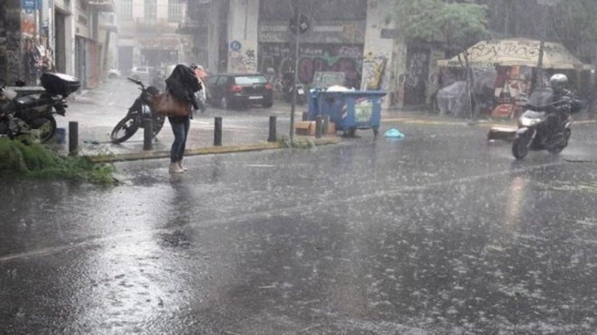 Καιρός: Έρχονται βροχές και τοπικές καταιγίδες – Που θα είναι έντονα τα φαινόμενα