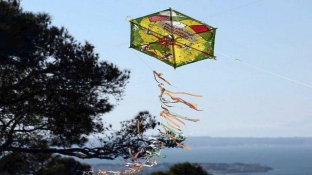 Καθαρά Δευτέρα: Γιατί τη γιορτάζουμε, τι σημαίνουν τα «Κούλουμα» και γιατί πετάμε χαρταετό