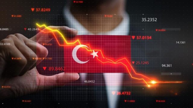 Τουρκία: Καταρρέει το χρηματιστήριο – Διακόπηκαν δύο φορές οι συναλλαγές