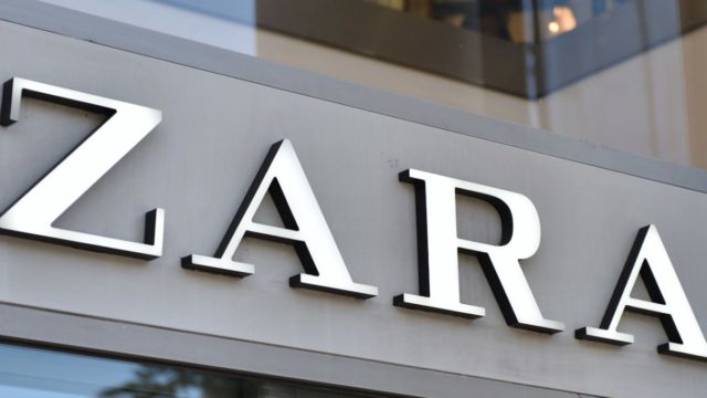 Zara: Απογειώστε τις καλοκαιρινές σας εμφανίσεις με αυτή τη φούστα – Κοστίζει μόνο 19,95€