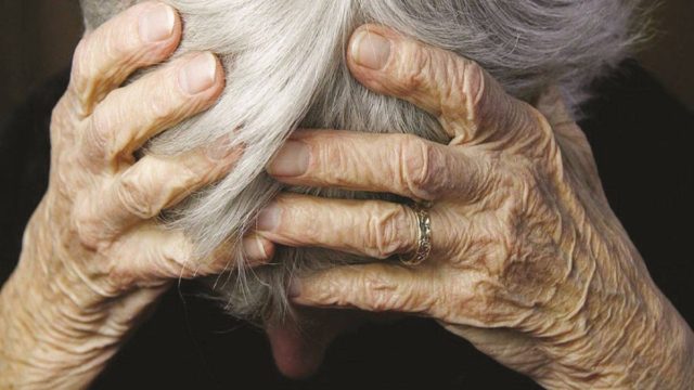 «Χιονοστιβάδα» αποκαλύψεων για το γηροκομείο στα Χανιά: «Είδα άλλους δεμένους, άλλους με τις ακαθαρσίες τους» (Video)