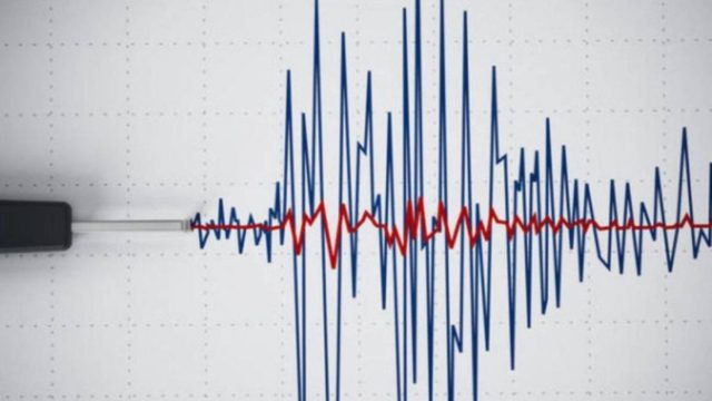 Σεισμός 5,9 Ρίχτερ στην Ινδονησία: Κινητοποίηση για διάσωση και παροχή βοήθειας