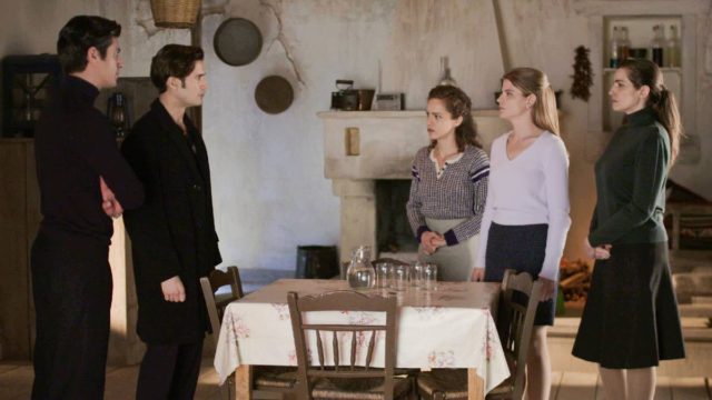 Θρήνος στις «Άγριες Μέλισσες»: Πέθανε ο πατέρας πρωταγωνιστή της σειράς