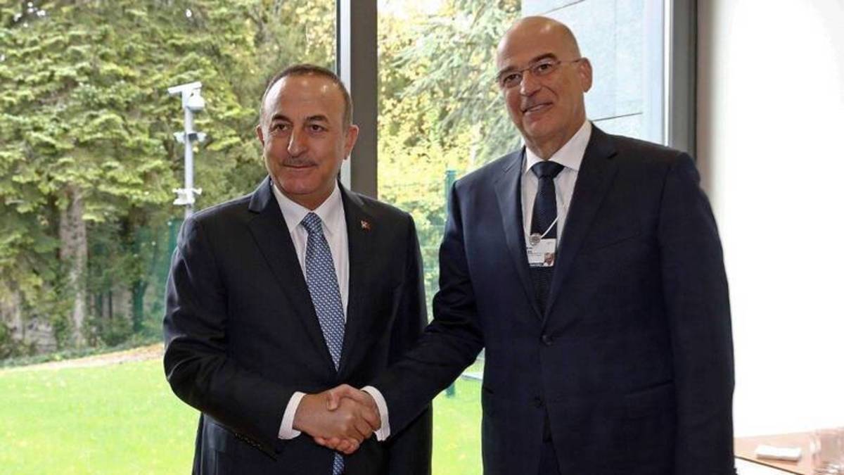 Νέα κόντρα Δένδια-Τσαβούσογλου: Συνάντηση τη Μεγάλη Εβδομάδα