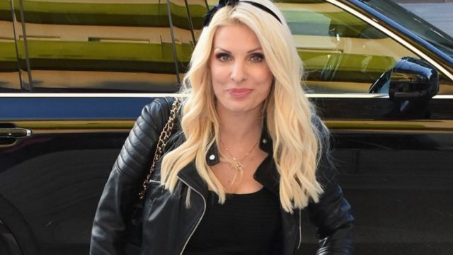 “Χαμός” στα Μελίσσια με την Ελένη Μενεγάκη