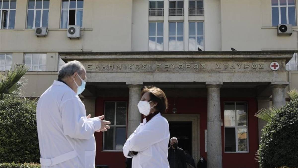 Έγκλημα στον Ερυθρό Σταυρό: Απίστευτη μανία του 60χρονου να σκοτώσει τον 77χρονο – Συνέχισε γιατί το μηχάνημα είχε μπαταρία