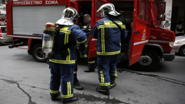 Τραγωδία στον Βύρωνα: Νεκρή γυναίκα μετά από φωτιά στο σπίτι της