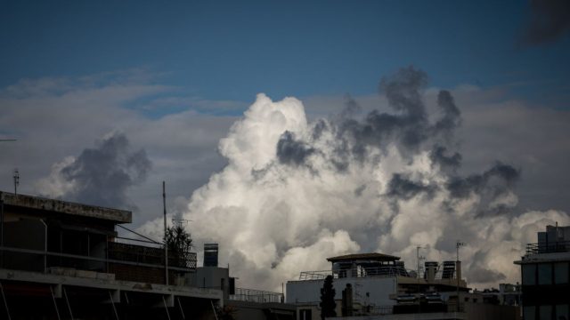 Καιρός σήμερα: Νεφώσεις και άνοδος της θερμοκρασίας!