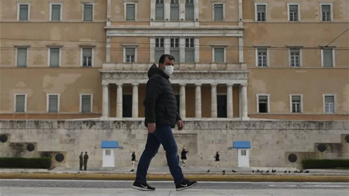 Κορωνοϊός: Νέα «έκρηξη» της πανδημίας – «Βαριά» η κατάσταση στο σύστημα υγείας