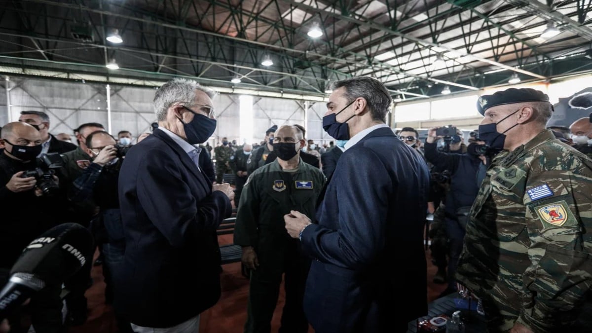 Στην Ανδραβίδα ο Μητσοτάκης για την άσκηση «Ηνίοχος ’21»